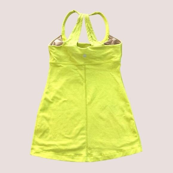 Lululemon Scoop Me Up Workout top  size 4 - Picture 3 of 7